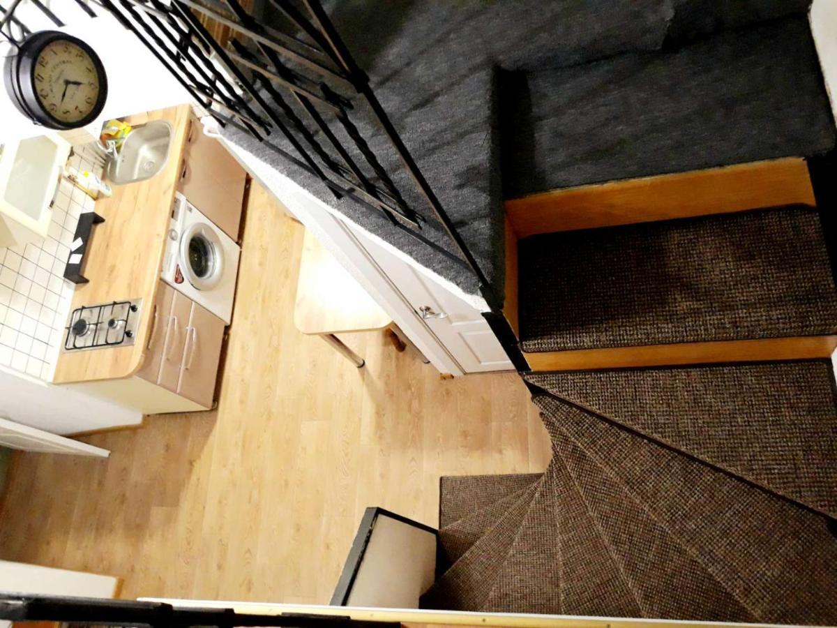 Regrand Apartment On Svobody 22 Lviv Extérieur photo